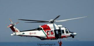 Camogli, elicottero della Guardia Costiera salva due escursioniste elicottero Nemo Guardia Costiera