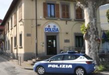 Sarzana, prende a martellate un palazzo, fermato Polizia Sarzana