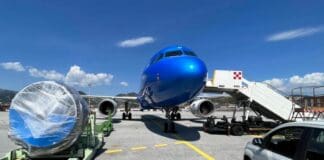 Aeroporto di Genova, aereo colpito da gabbiano ha dovuto cambiare motore aereo Ita Airways, aeroporto Genova