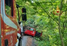 Borzonasca, perde il controllo dell’auto e finisce in un dirupo con l’amica Incidente Borzonasca