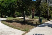 Parchi di Nervi, la protesta dei visitatori: dove sono le panchine? Parchi Nervi senza panchine