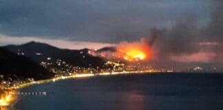 Alassio, ancora fiamme nella notte Alassio incendio 21 settembre 2022