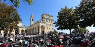 Genova, benedizione dei caschi alla Madonna della Guardia domenica 11 settembre benedizione dei caschi Madonna della Guardia Genova