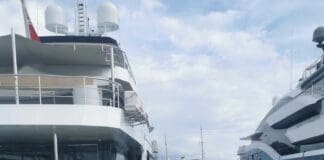 Genova, Guardia Costiera blocca un altro super yacht per problemi di sicurezza my Emocean