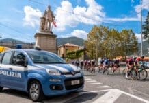 Sarzana, seconda tappa del Giro della Lunigiana Polizia La Spezia Giro Lunigiana