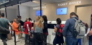 Genova, Aeroporto bloccato e pesanti disagi: non venite