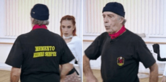 Montesano con la maglia della X Mas a Ballando con le stelle, escluso Enrico Montesano X Mas Ballando sotto le Stelle