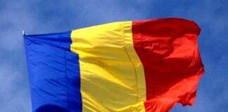 Genova, fontana di De Ferrari con i colori della Romania il 1 dicembre Romania bandiera