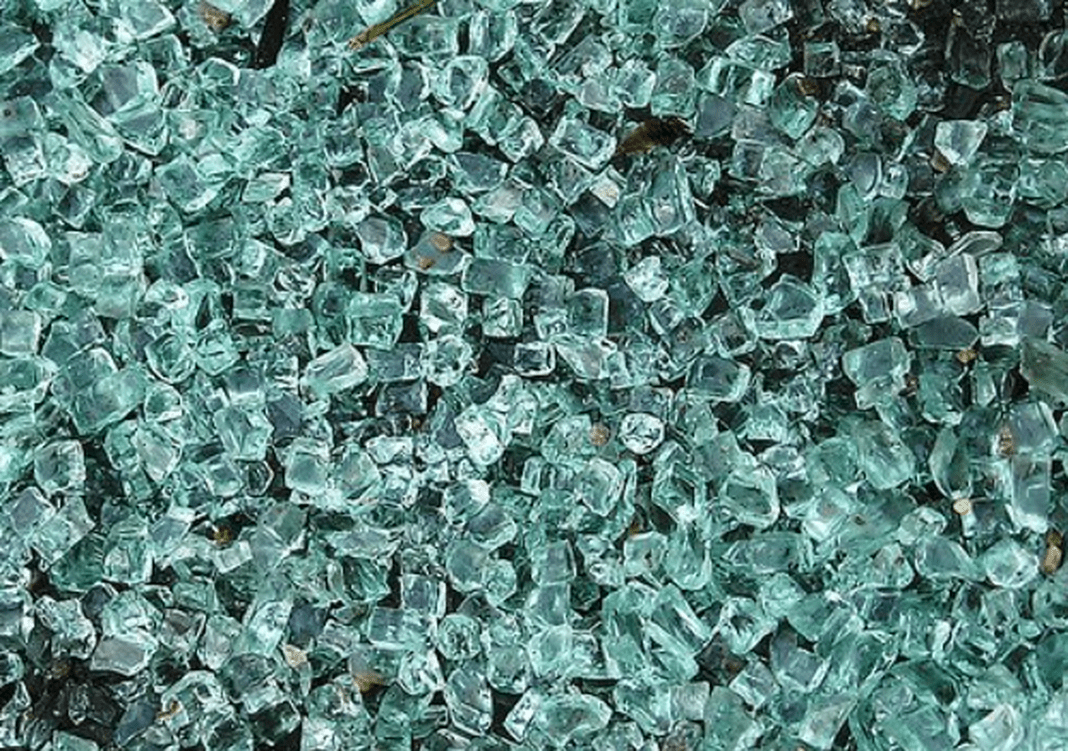 cristallo vetro frantumi