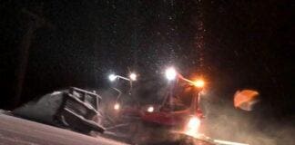 Sciatore genovese contro un gatto delle nevi in Val Badia Gatto delle nevi