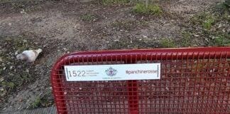 Genova, panchina contro la violenza sulle donne vandalizzata tre volte a Bolzaneto Panchina rossa piazza Rismondo Bolzaneto Genova