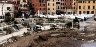 Genova, il nuovo porticciolo di Nervi sepolto dalle alghe Nervi porticciolo alghe posidonia Genova