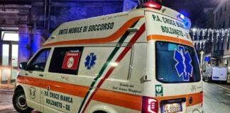 Genova, incidente in via Bobbio, ferito un 84enne ambulanza croce bianca Bolzaneto
