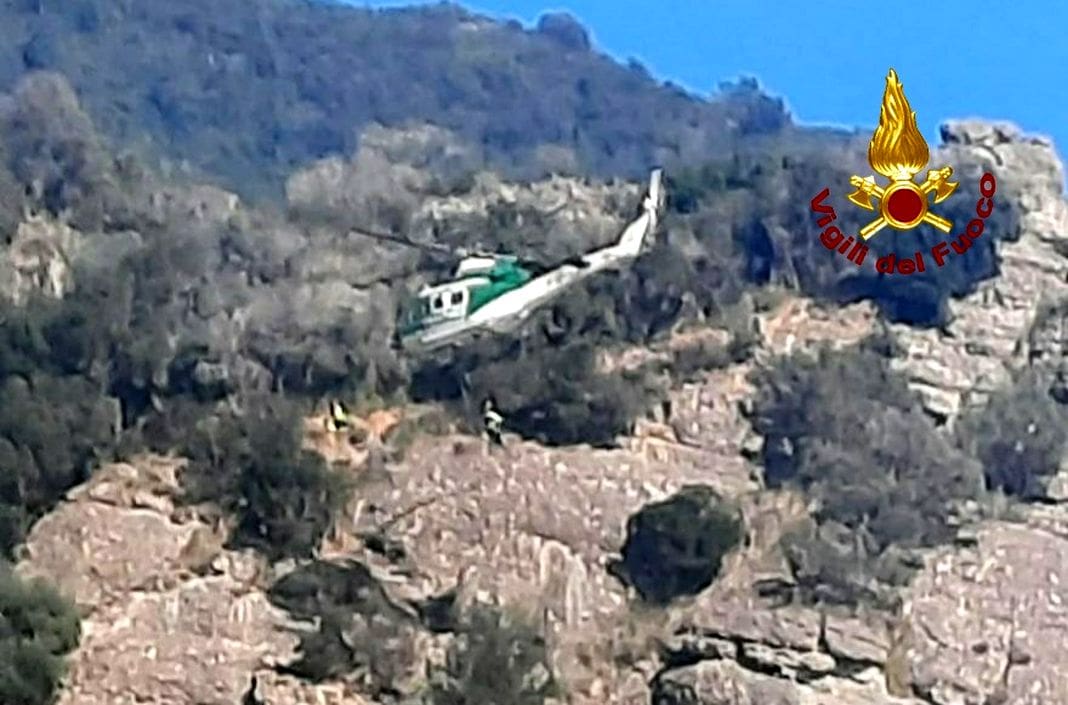 Elicottero vigili del Fuoco monte Portofino