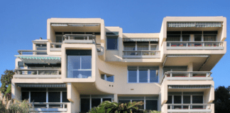 Genova, addio a Piero Fiorio, suo il “palazzo dei televisori” di corso Italia Palazzo dei Televisori, palazzo dei cubi Genova corso Italia