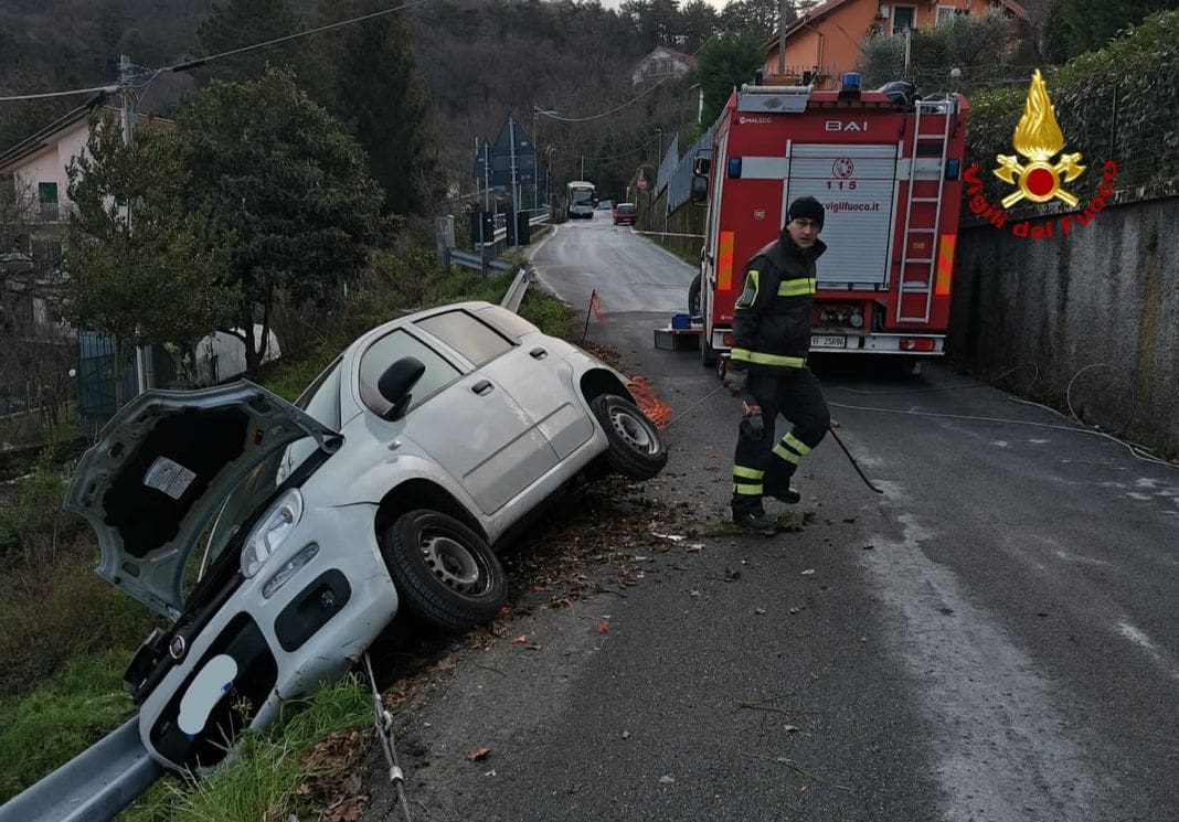 Sant'Olcese Genova incidente via gastaldi
