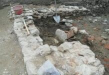 Arenzano, appassionato di archeologia bloccato in coda scopre reperti romani fornace romana Certosa Genova