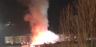 Genova, pauroso incendio in un condominio di via Piacenza, palazzo evacuato incendio via Emilia Genova Molassana 14 febbraio 2023
