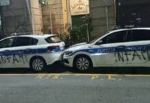 Genova, scrive Infami sulle portiere delle auto della Polizia Locale, indagini polizia locale, infami, scritte sulle portiere, vandalismo