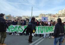 Genova, manifestazione Friday for Future in centro Fridays For Future Genova