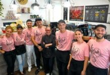 Genova, a Sampierdarena solidarietà alla pasticceria sotto sfratto in via Cantore Pasticceria Quaglia Sampierdarena Genova