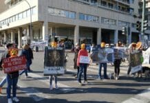 Genova, torna il circo con gli animali e tornano le proteste degli ambintalisti Circo protesta Genova