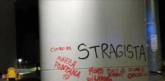 Genova, scritte contro lo Stato nella Radura della Memoria piloni ponte genova imbrattati