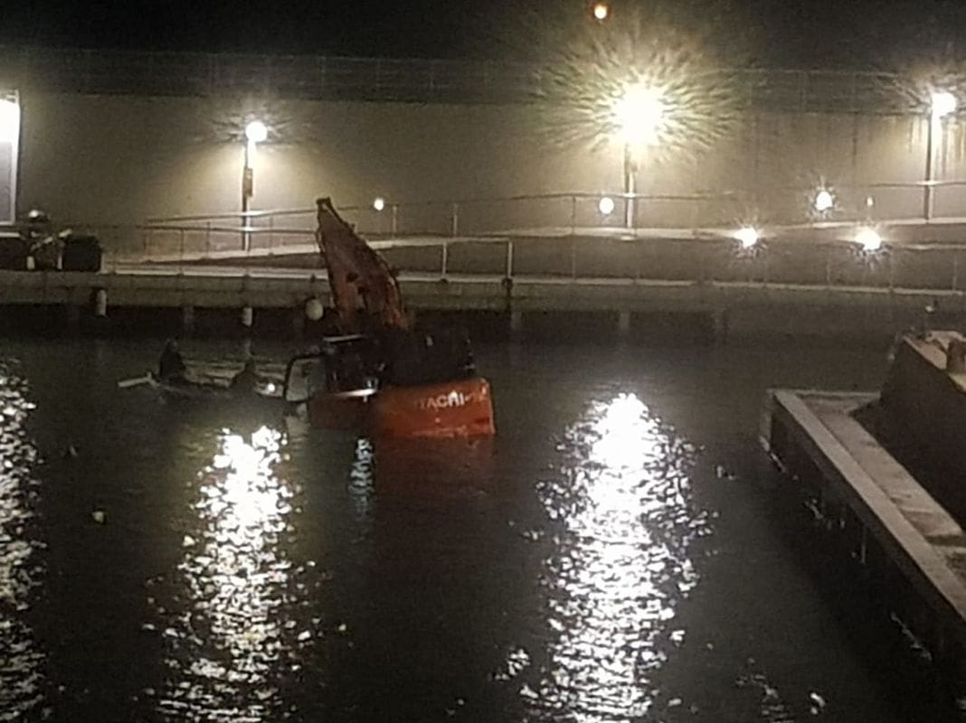 ruspa sommersa mare Nervi porticciolo Genova