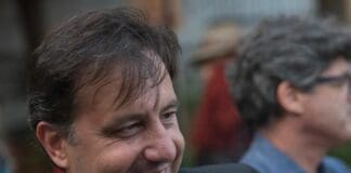 Savona, il sindaco registra il figlio di due donne e sfida il Governo Meloni Marco Russo sindaco Savona