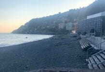 Genova, appello del Difensore Civico al Comune: ripristinare la spiaggia dei Bambini Spiaggia dei Bambini Voltri Genova