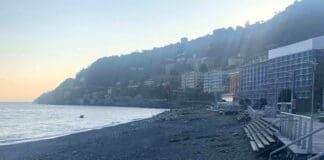 Genova, appello del Difensore Civico al Comune: ripristinare la spiaggia dei Bambini Spiaggia dei Bambini Voltri Genova