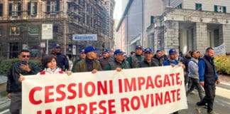 Genova, torna in piazza la protesta degli Edili, tre cortei bloccheranno la città manifestazione crediti incagliati Genova