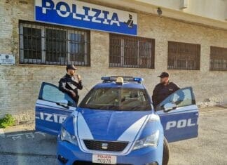 Polizia auto Genova
