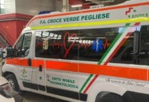 Genova, pedone travolto mentre attraversa la strada a Sestri Ponente ambulanza croce verde pegliese