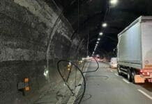 Genova, cavi crollati in galleria, ancora controlli e possibili disagi galleria Monte Sperone autostrada A12 Genova crollo