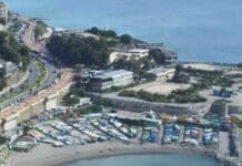Genova, nudo sulla spiaggia di Punta Vagno aggredisce poliziotti Punta Vagno depuratore, Foce