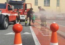 Genova, Vigili del Fuoco al Gaslini per far giocare i piccoli pazienti Vigili del Fuoco gaslini