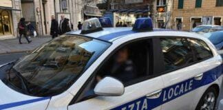 Emergenza caldo, donna collassa per strada a Struppa: salvata dagli agenti Polizia Locale Genova
