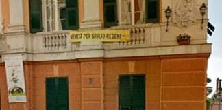 Camogli, il nuovo sindaco rimuove lo striscione per Regeni, la protesta dell’ANPI Regeni cartello rimosso Camogli