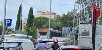 Genova, autobus bloccato sulle alture di Marassi: traffico in tilt