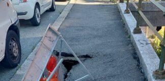 Genova, marciapiede sprofonda in corso Europa a Quinto Quinto marciapiede sprofondato corso Europa