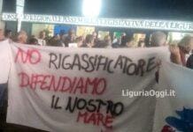 Rigassificatore, la protesta si sposta a Sanremo, manifestazione lungo le strade Rigassificatore protesta Genova regione