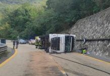 Incidente A7 camion ribaltato 11 ottobre 2023
