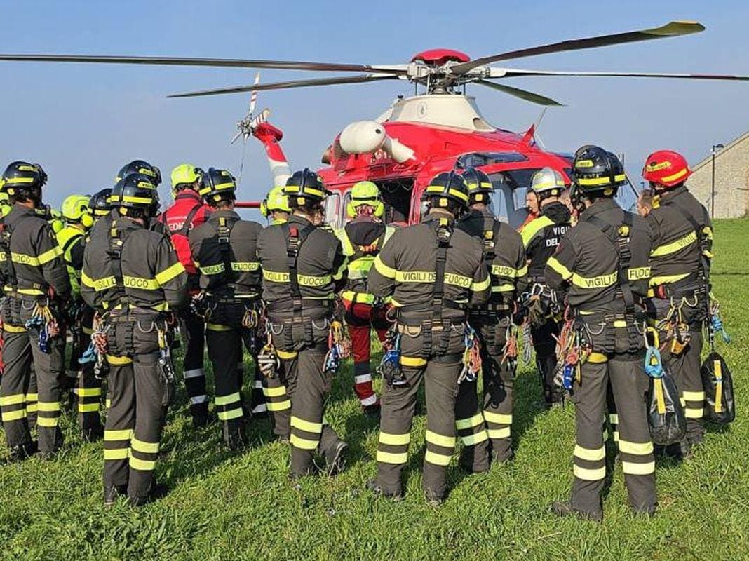 Genova, Esercitazione Congiunta Vigili Del Fuoco E 118 A Forte Begato ...