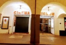 Chiavari, si addormenta al Cinema e la chiudono dentro Chiavari Cinema Mignon