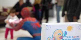 Genova, consegnati oggi i “Regali Sospesi” ai bambini del Gaslini