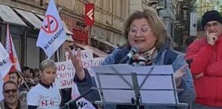 Rigassificatore a Savona, virale il video che lo sbeffeggia Simonetta Guarino rigassificatore