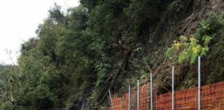 Maltempo Liguria, frana anche a Borzonasca: chiusa la SS 586