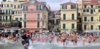 Alassio, a Santo Stefano torna il Cimento invernale con tuffo in mare Alassio cimento invernale