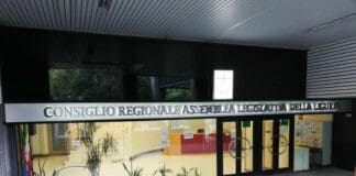 Presunta corruzione in Liguria, domani nuovo presidio per le dimissioni di Toti Regione Liguria consiglio regionale